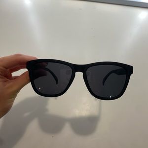 Black Gooder glasses